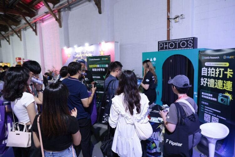 CoinEx Shines as Gold Sponsor at Taipei Blockchain Week 2025, Personalized Photo Booth Interaction Takes Center Stage