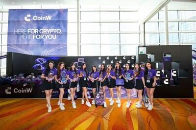 CoinW Showcases "Crypto Marathon Spirit" at TOKEN2049 Singapore, Marking 8 Years of Ecosystem Innovation