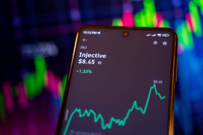 Injective and Bittensor Hold on for Price Recovery While Milei Moneda Rips Through the Roof With Presale Hype